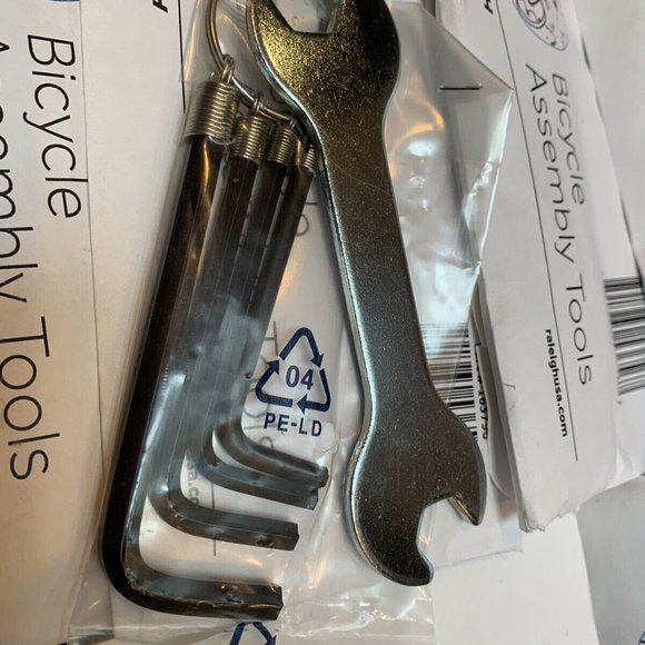 10 New! Raleigh Bicycle Portable Bike 5 Piece Repair Kit Tool Set Allen Wrenches - Picture 3 of 3